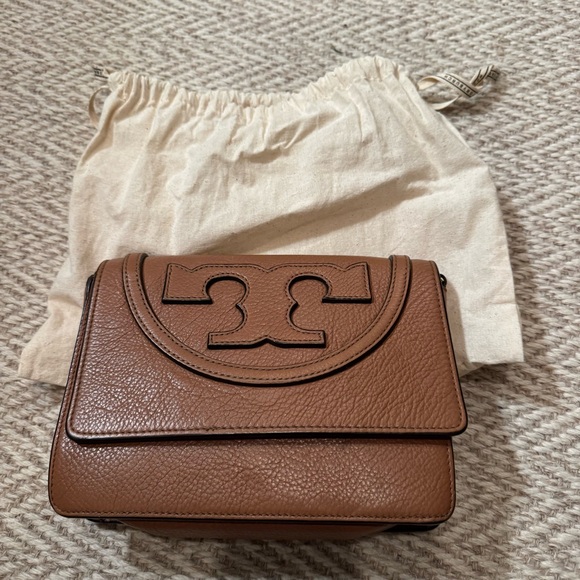 Tory Burch Brown Leather All T Crossbody Bag - Picture 3 of 11